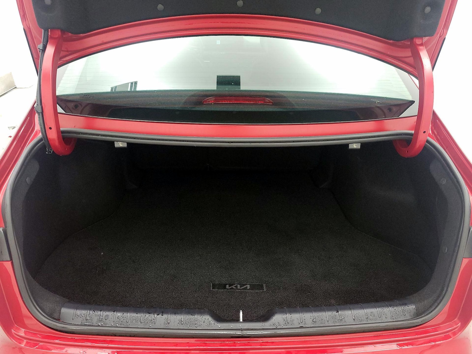 2025 Kia K4 LXS - Photo 21