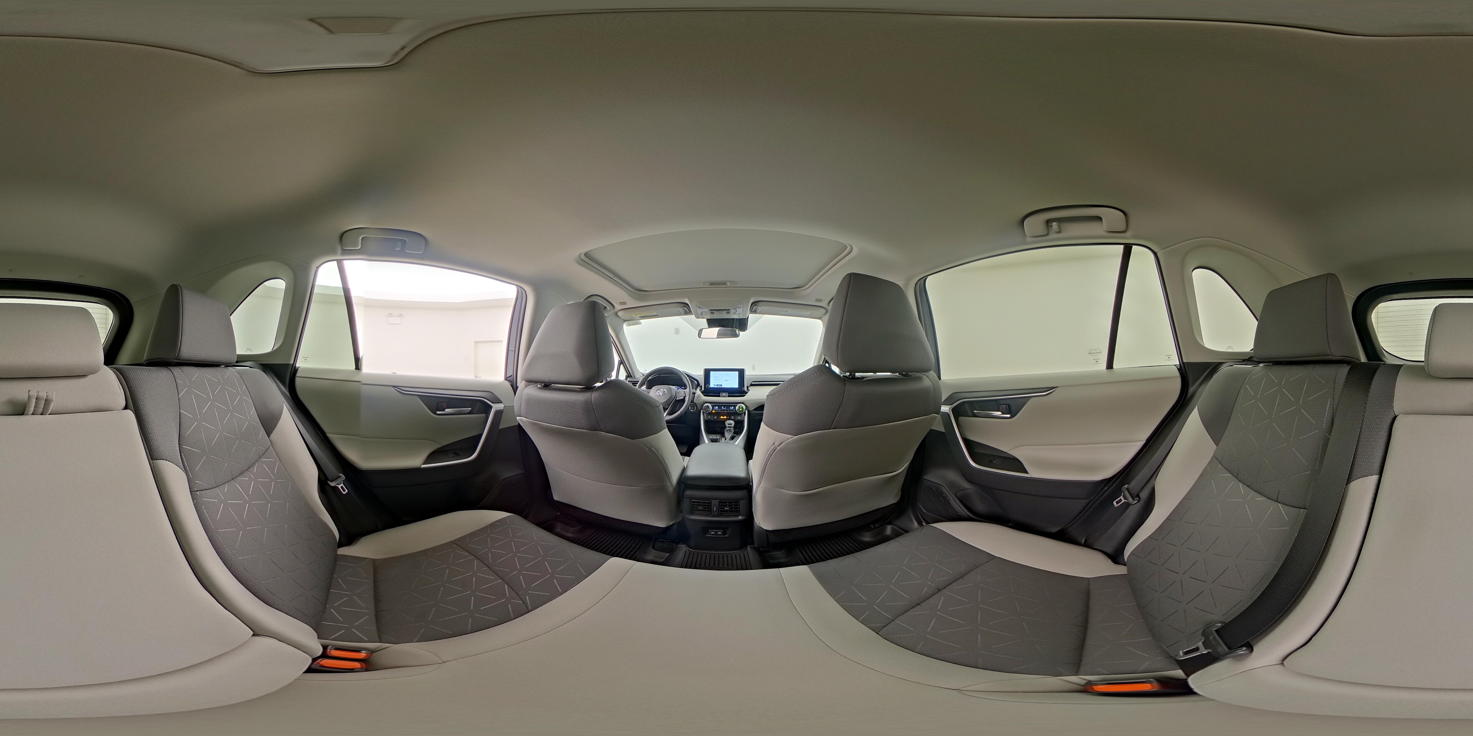 2024 Toyota RAV4 XLE - Photo 26