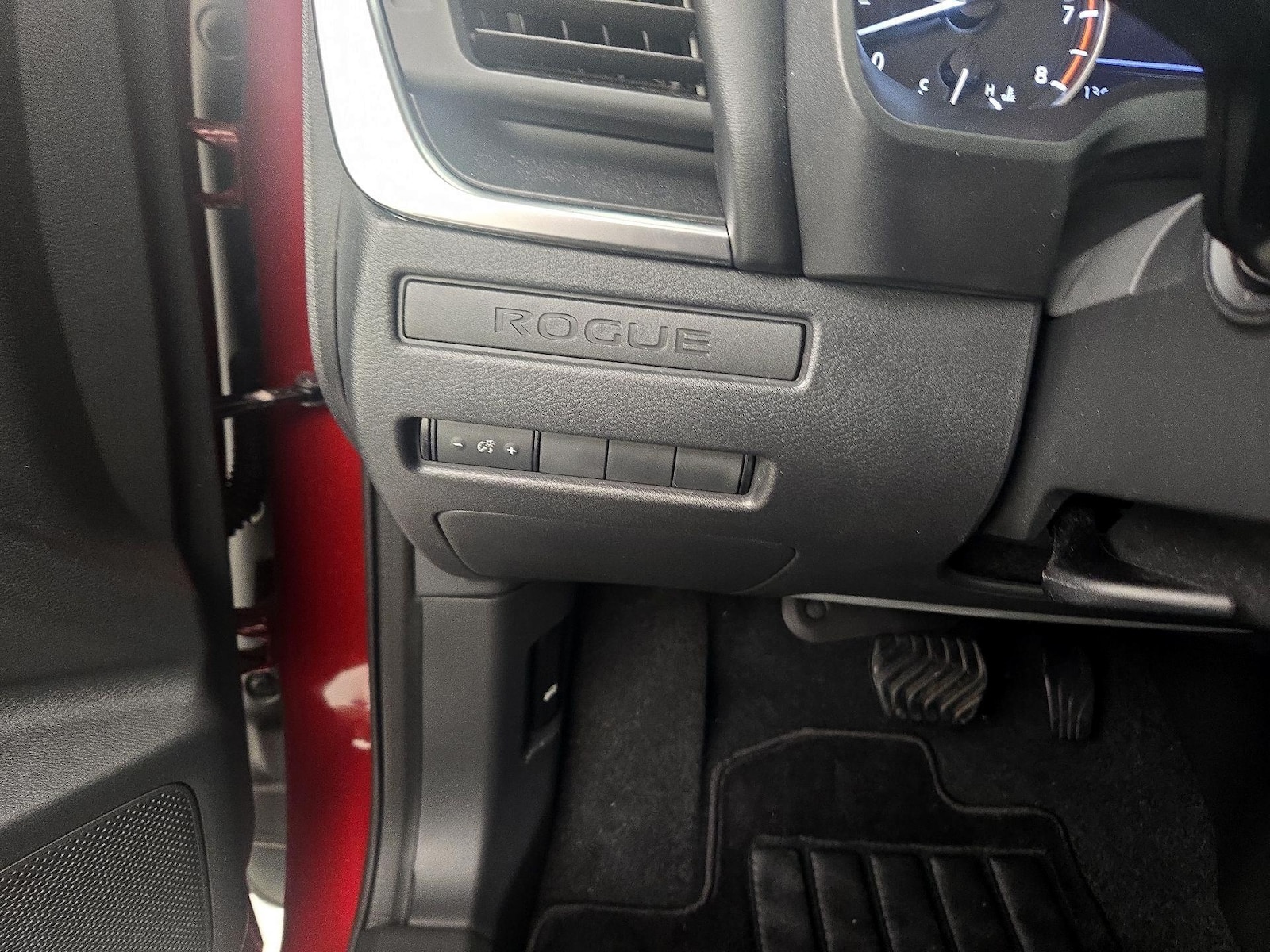2021 Nissan Rogue S - Photo 14