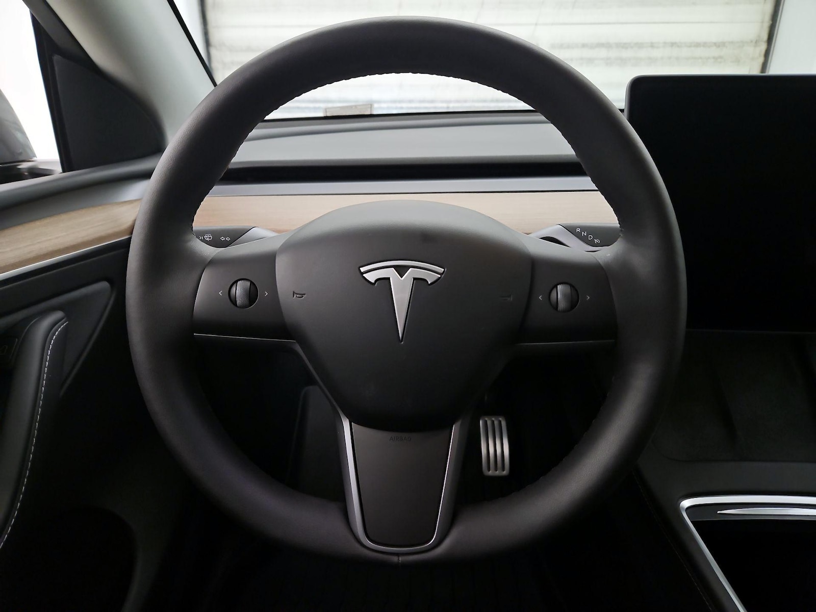 2025 Tesla Model Y Performance - Photo 11