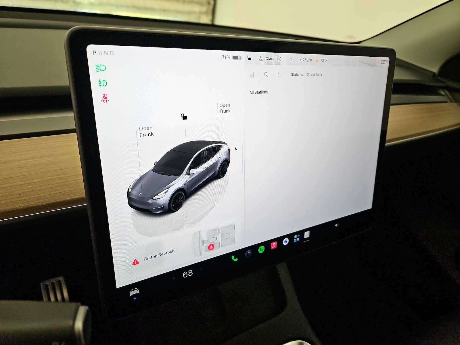2025 Tesla Model Y Performance - Photo 16
