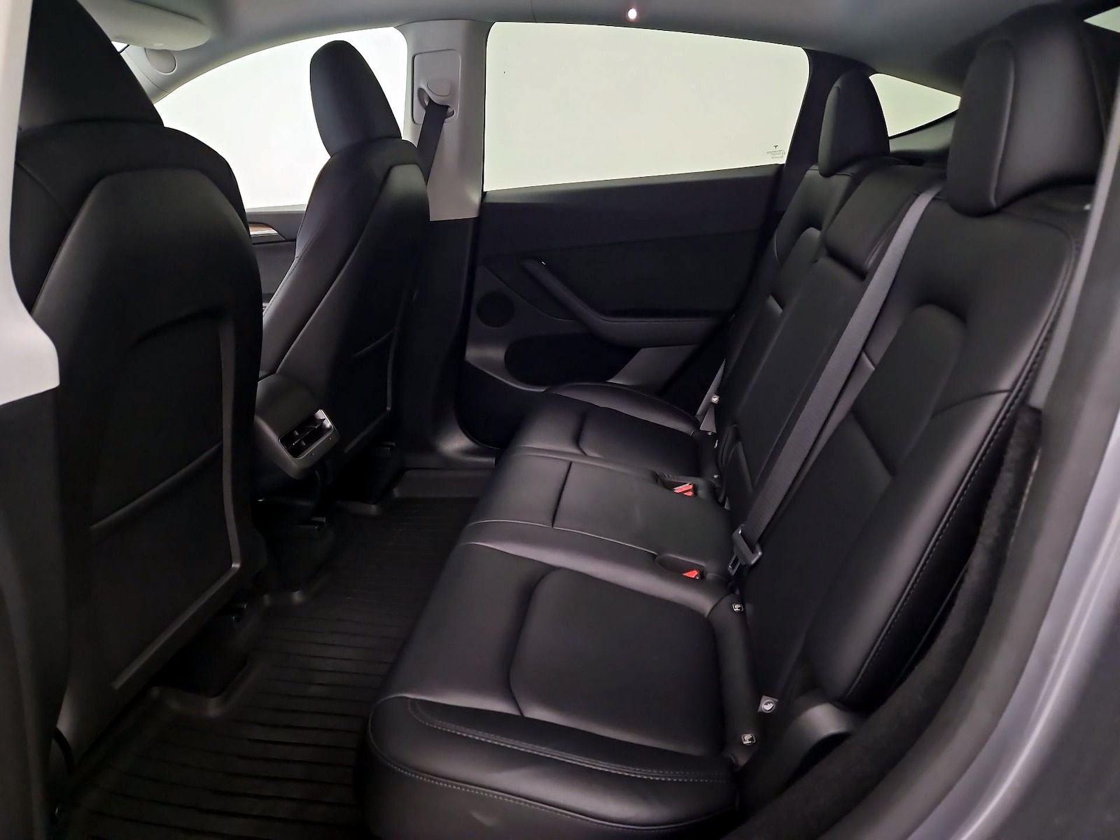 2025 Tesla Model Y Performance - Photo 20