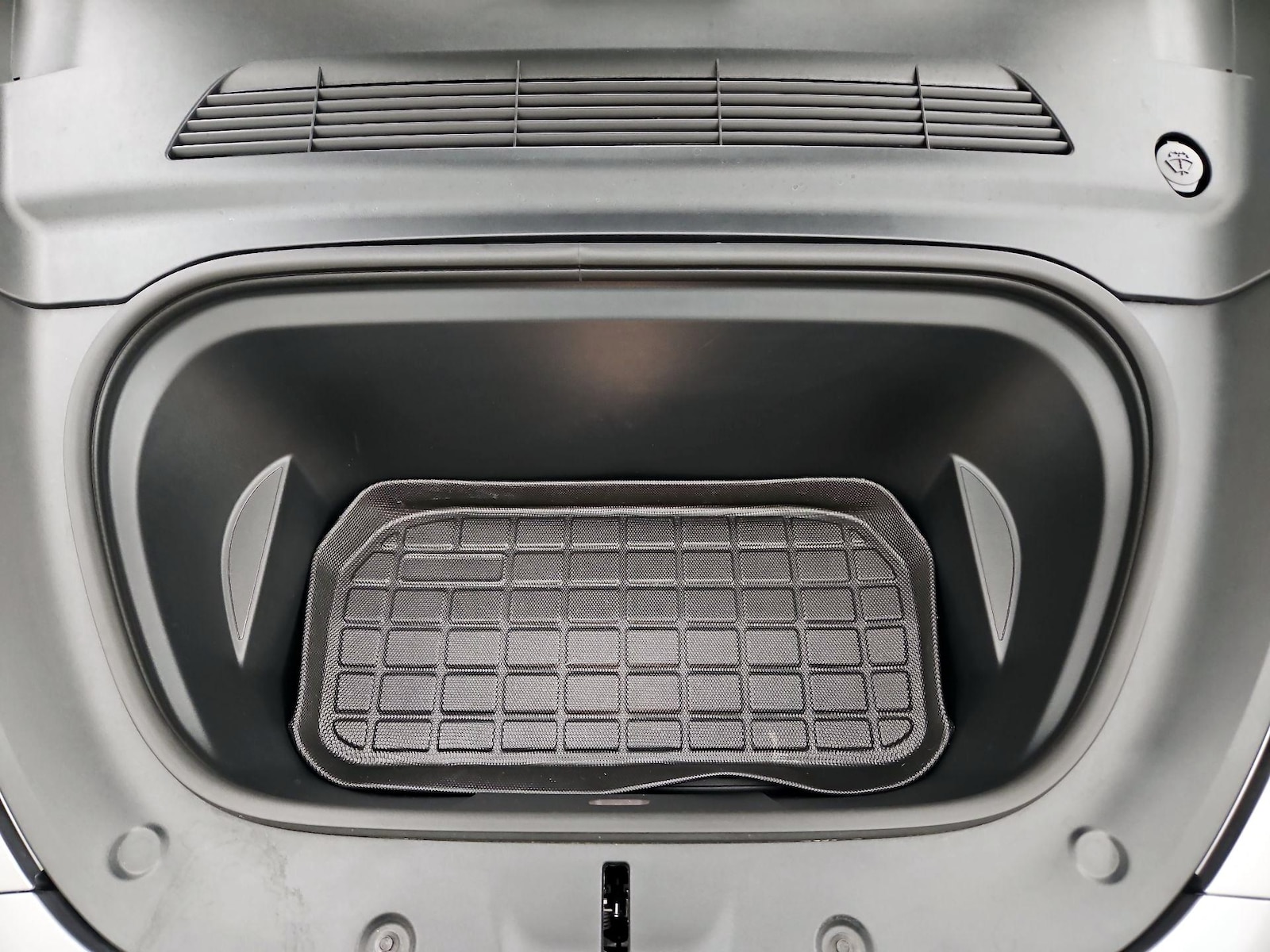 2025 Tesla Model Y Performance - Photo 22