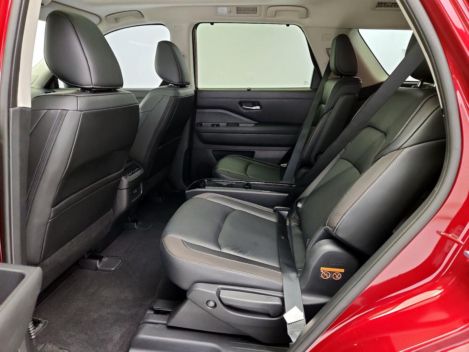 2023 Nissan Pathfinder SL - Photo 22