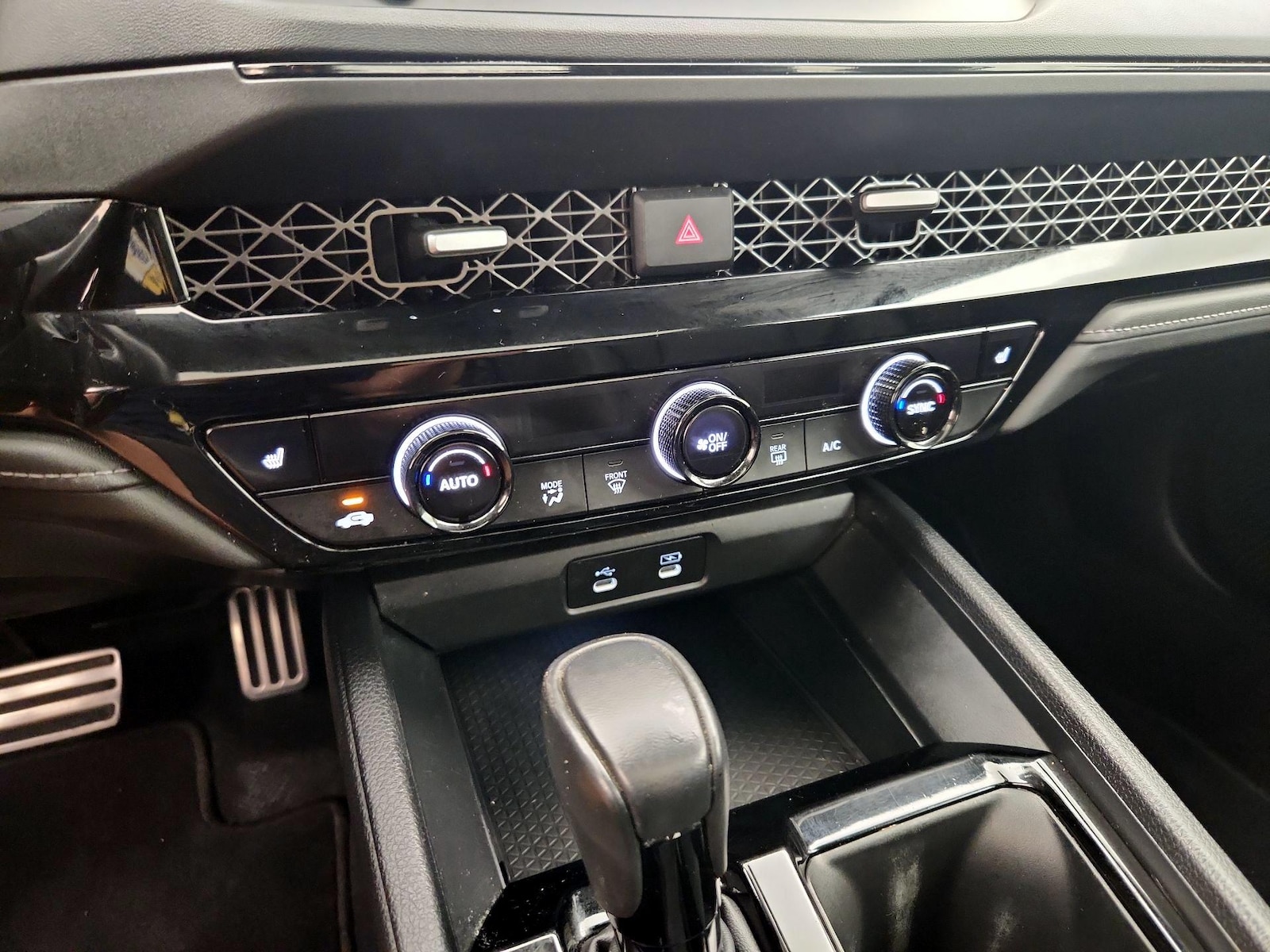2023 Honda Accord Hybrid Sport-L - Photo 16