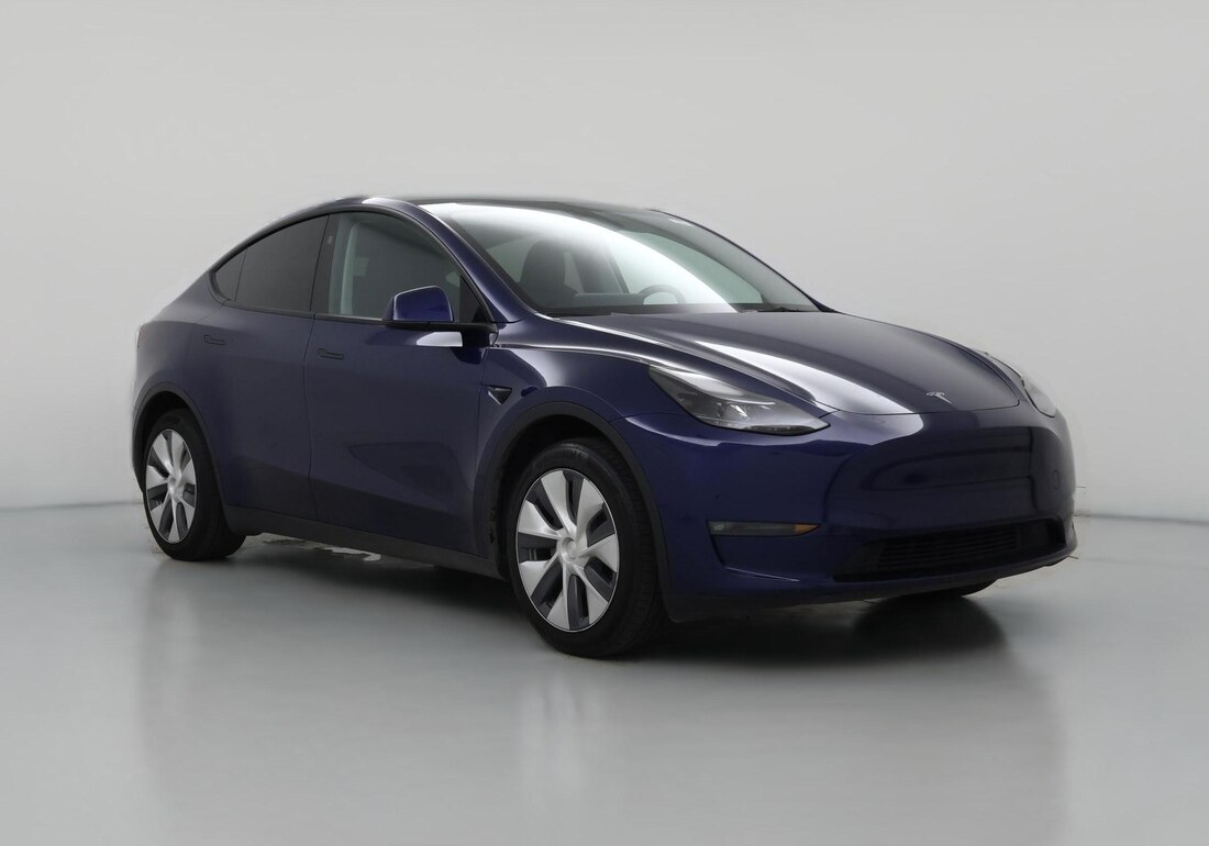 2023 Tesla Model Y Long Range All-Wheel Drive in Blue — CarMax photo