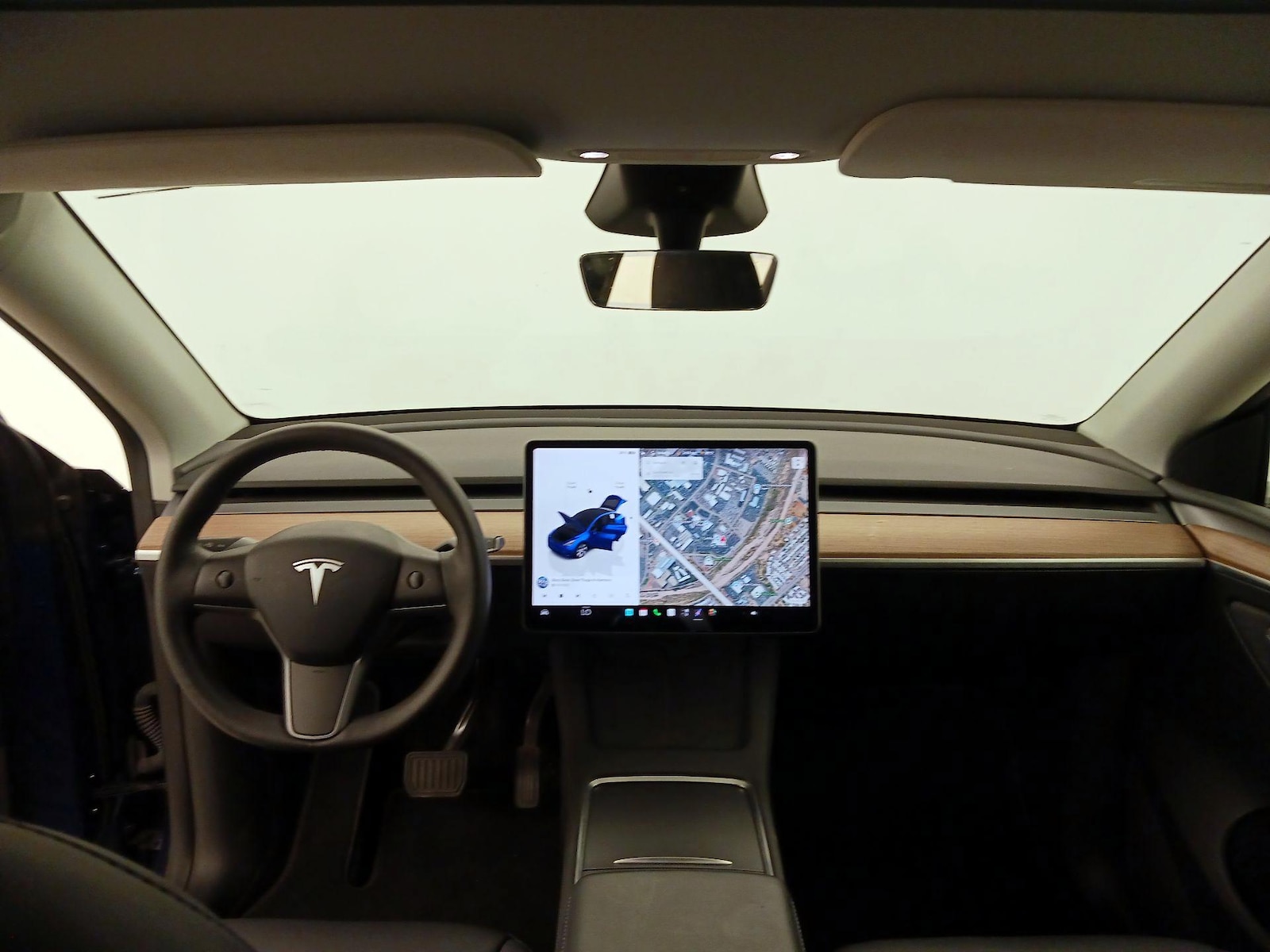 2023 Tesla Model Y Long Range - Photo 10