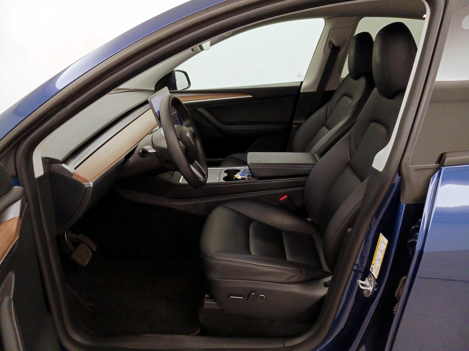 2023 Tesla Model Y Long Range - Photo 12