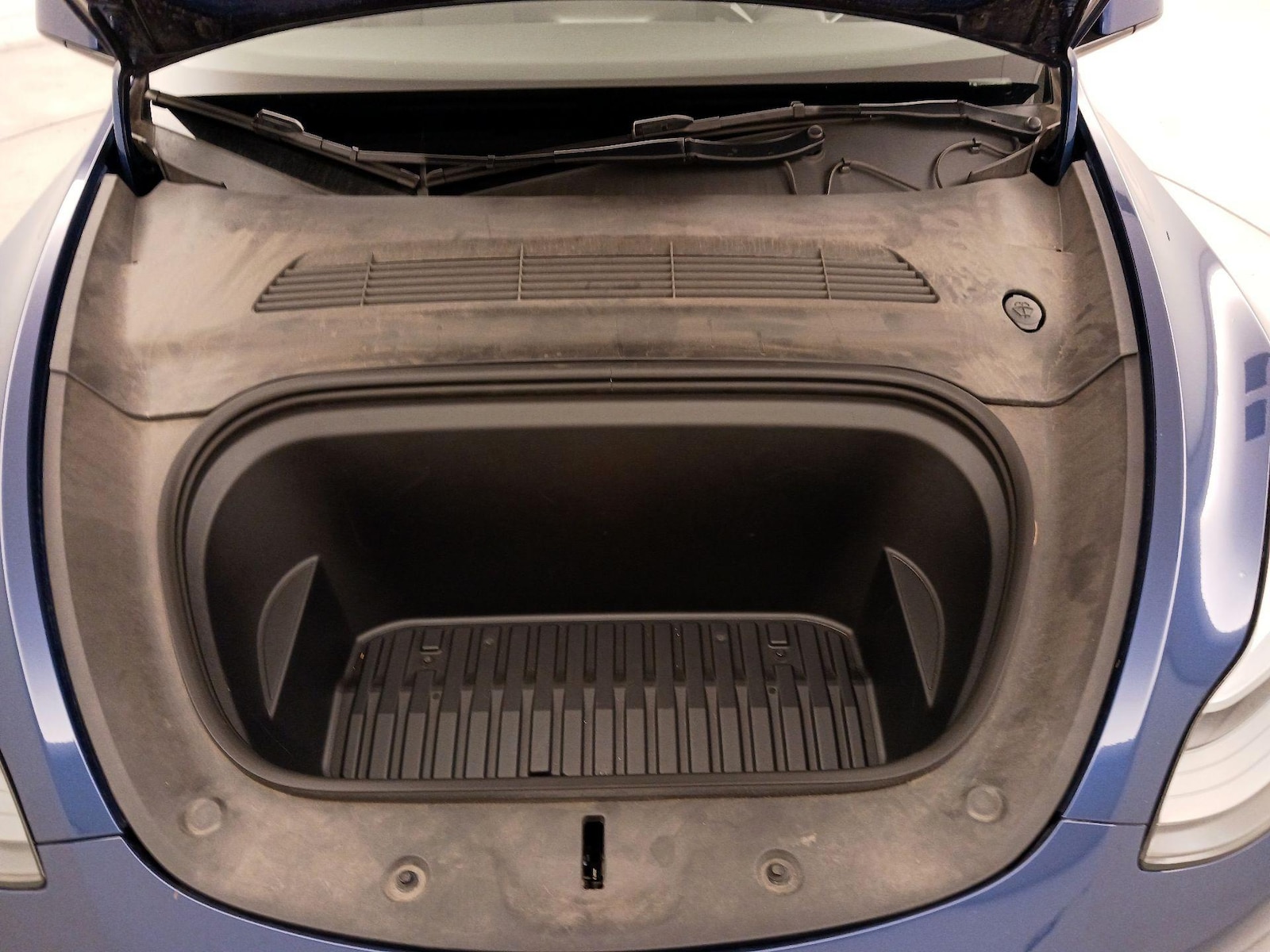 2023 Tesla Model Y Long Range - Photo 22