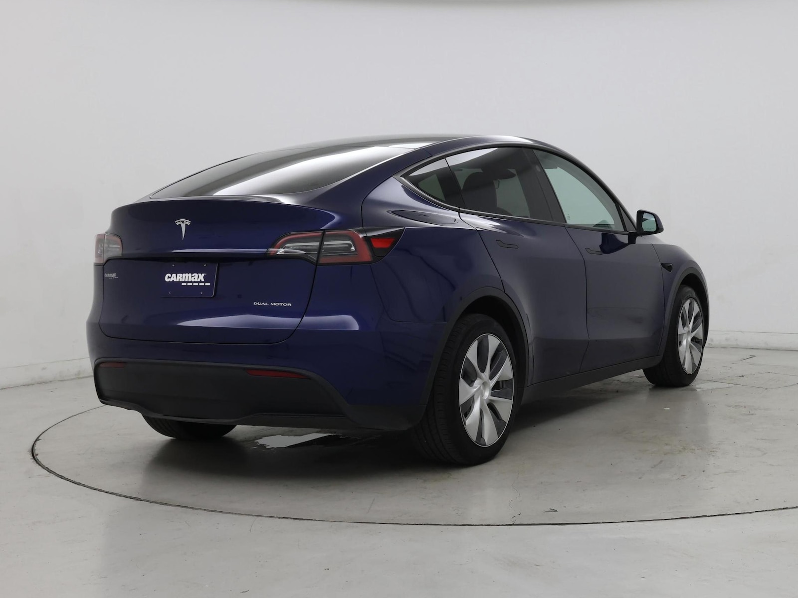 2023 Tesla Model Y Long Range - Photo 9