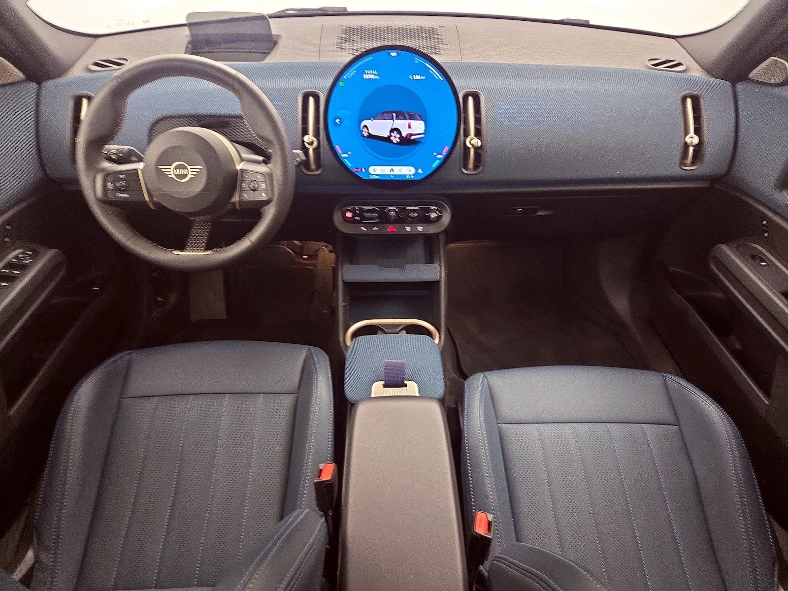 2025 MINI Countryman SE - Photo 10