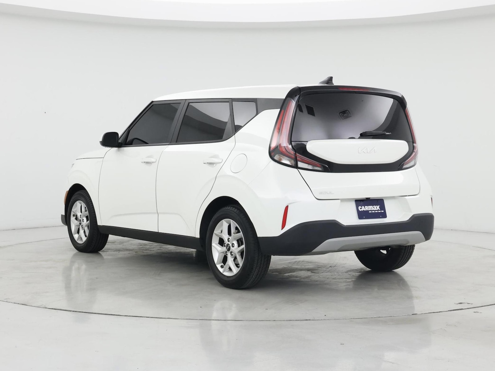 2023 Kia Soul LX - Photo 3