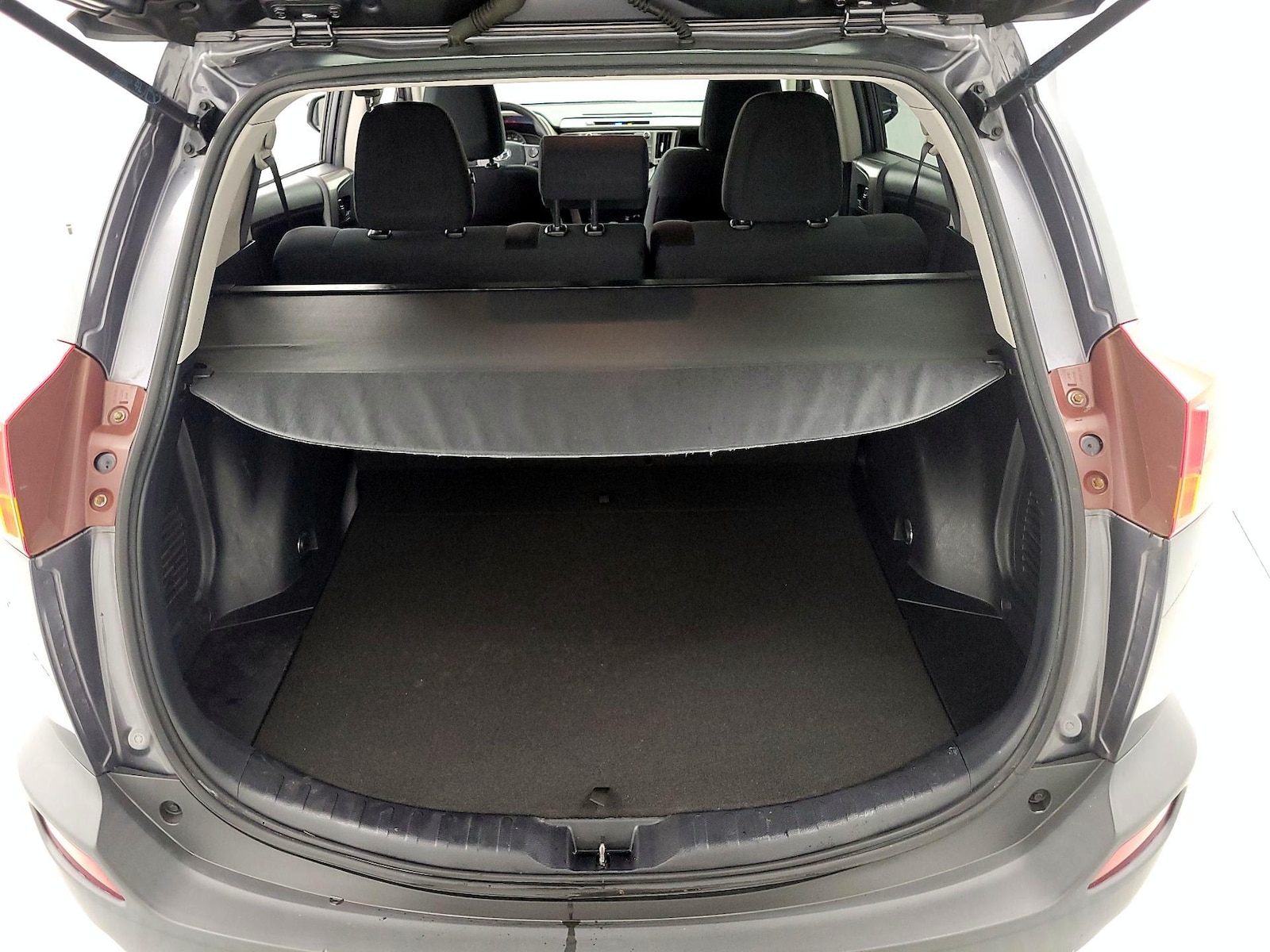 2014 Toyota RAV4 XLE - Photo 23