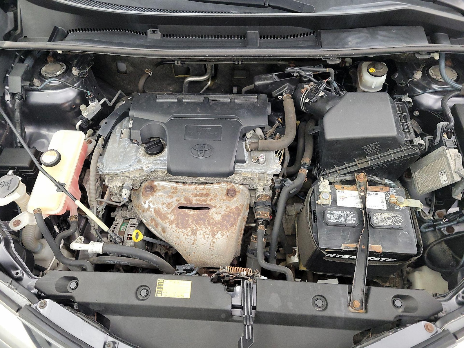 2014 Toyota RAV4 XLE - Photo 24
