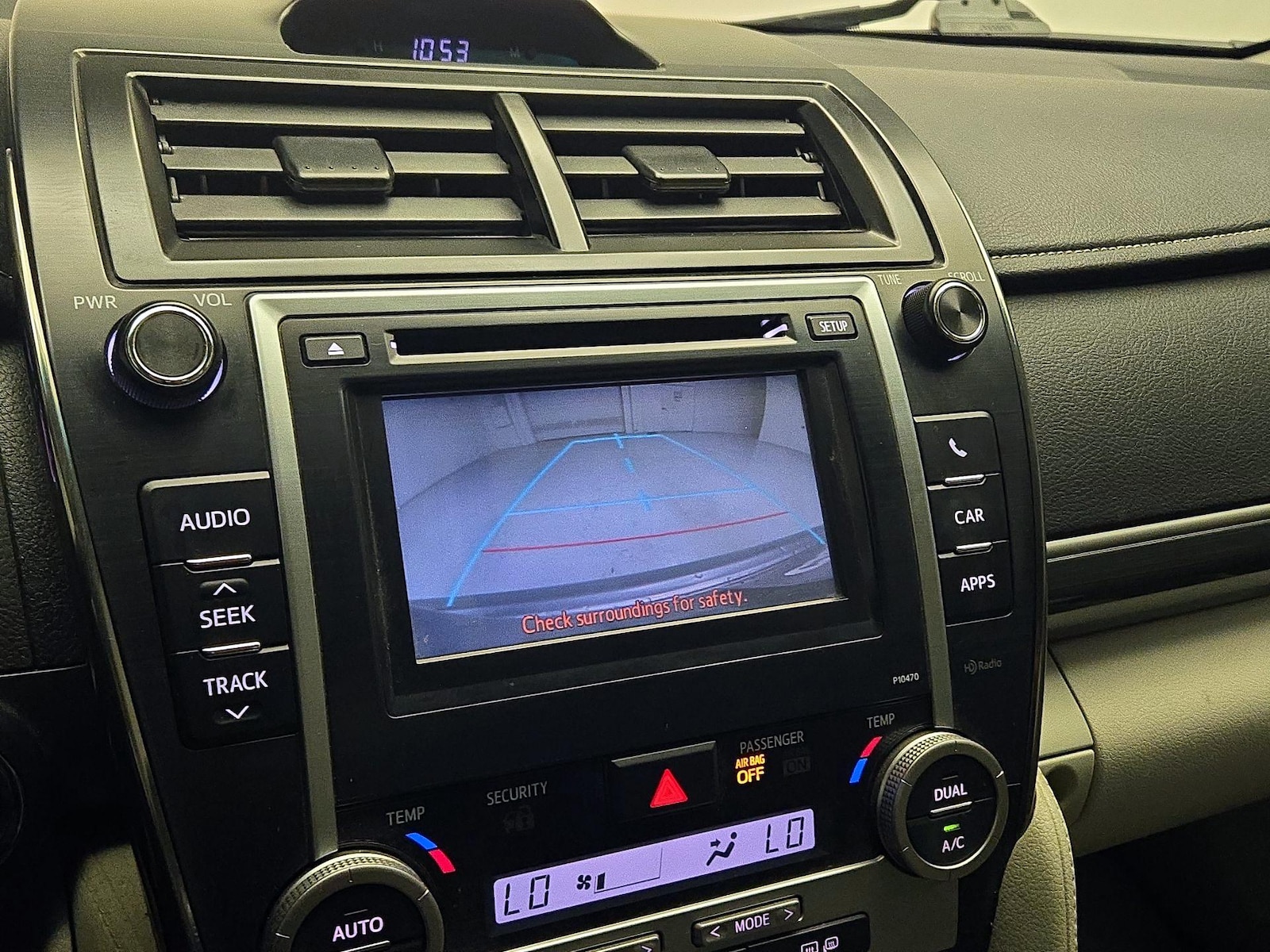 2014 Toyota Camry XLE Hybrid - Photo 15