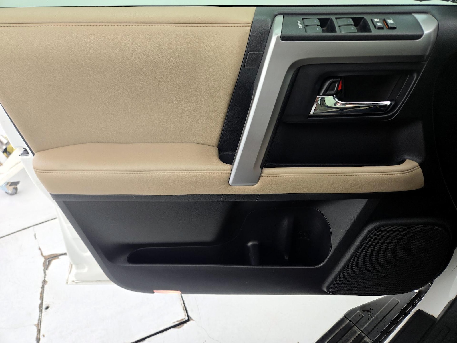 2015 Toyota 4Runner SR5 Premium - Photo 13