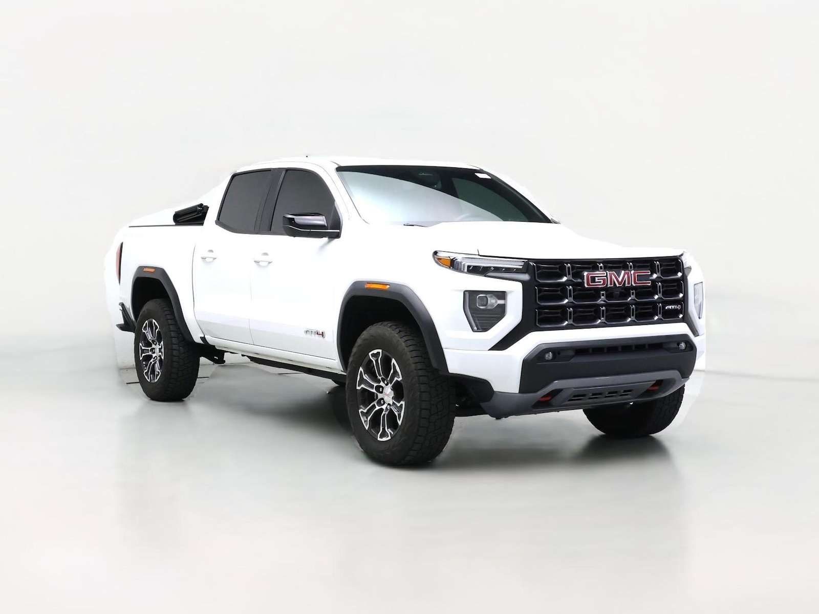 2024 GMC Canyon