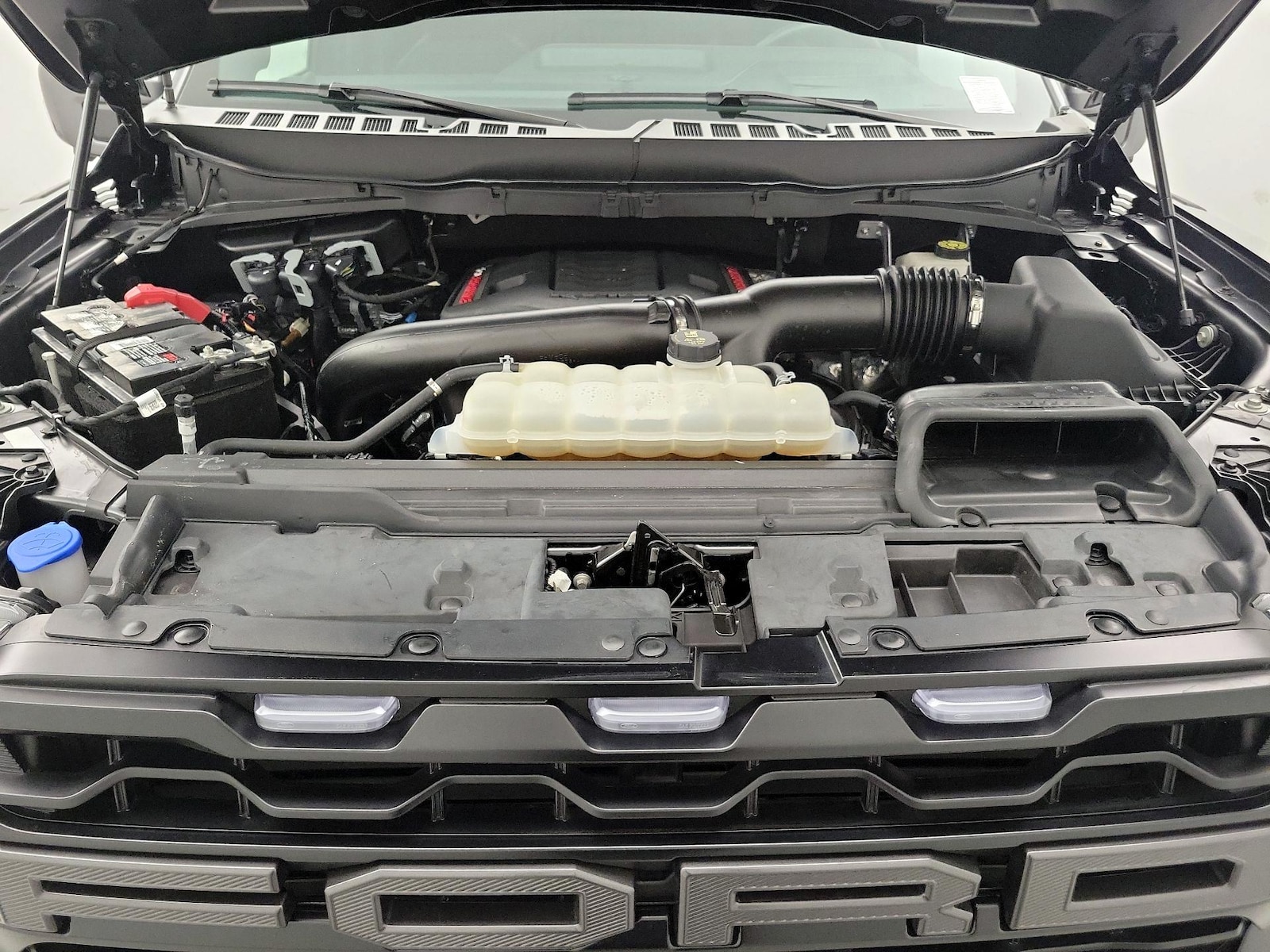 2024 Ford F-150 Raptor - Photo 24