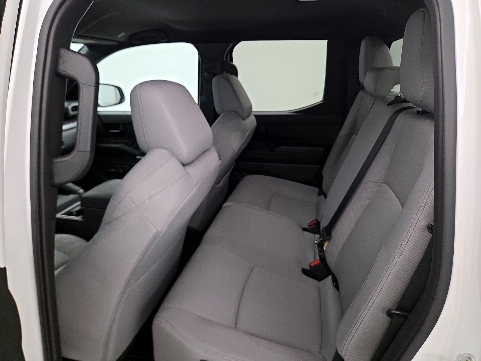 2026 Toyota Tacoma SR5 - Photo 20