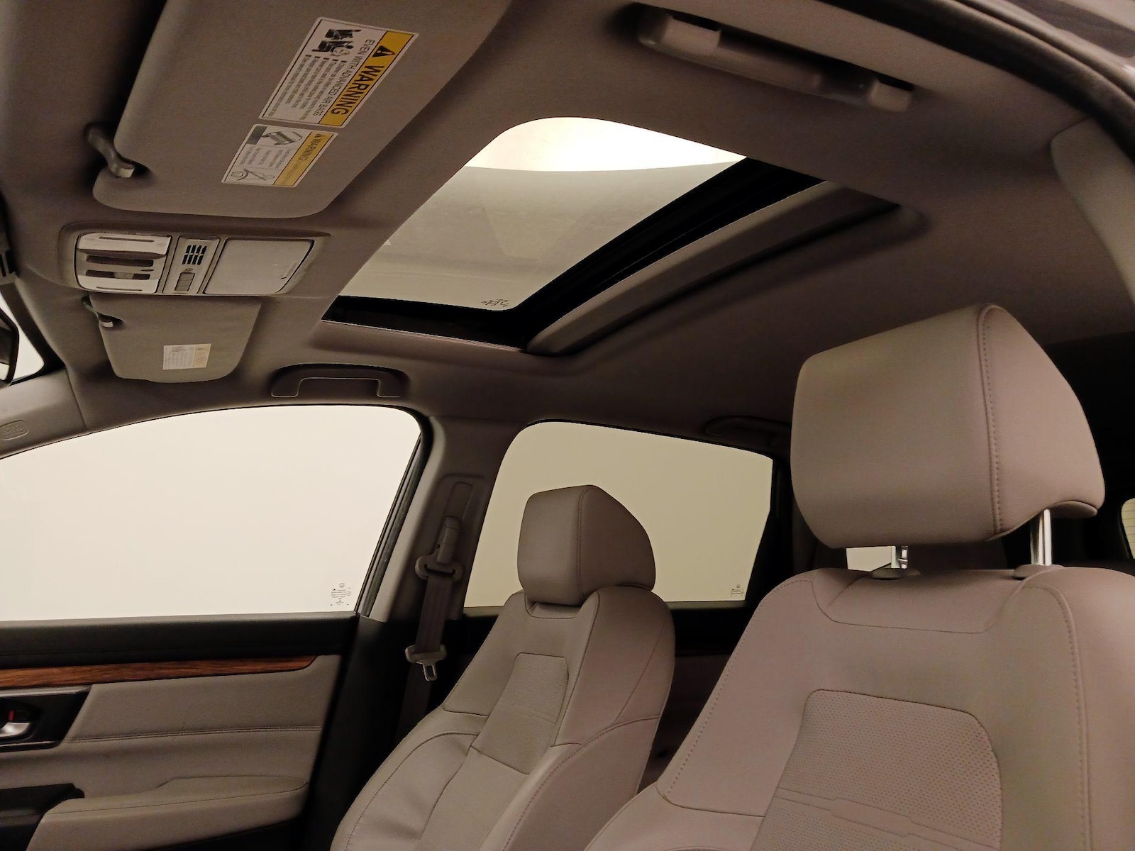 Sunroof(s) & Overhead Airbags
