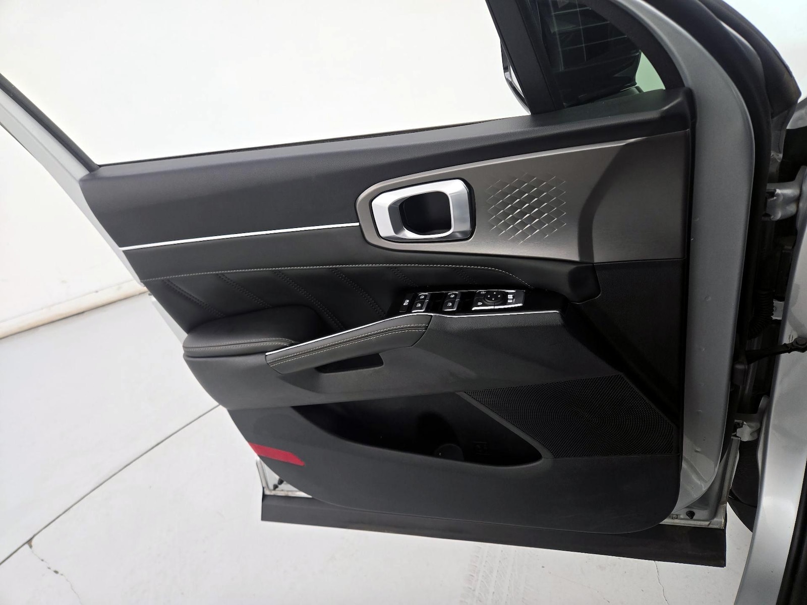 2022 Kia Sorento SX - Photo 13