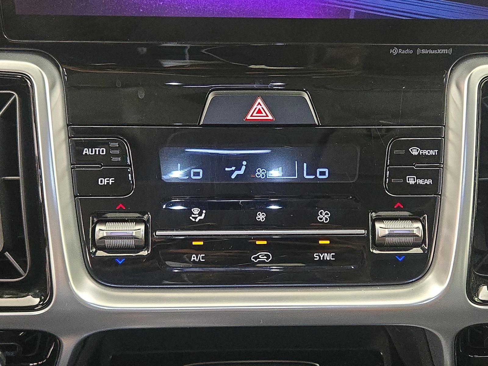 2022 Kia Sorento SX - Photo 18