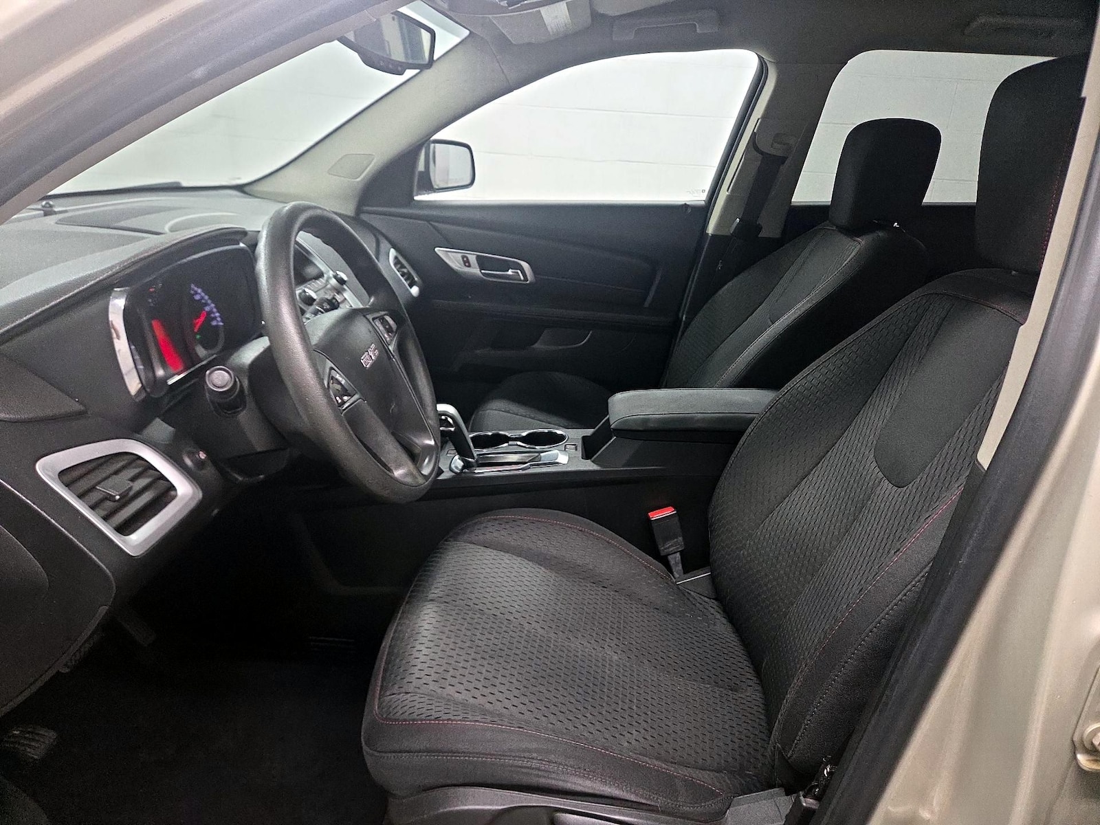 Power Seat(s) & Side Airbags