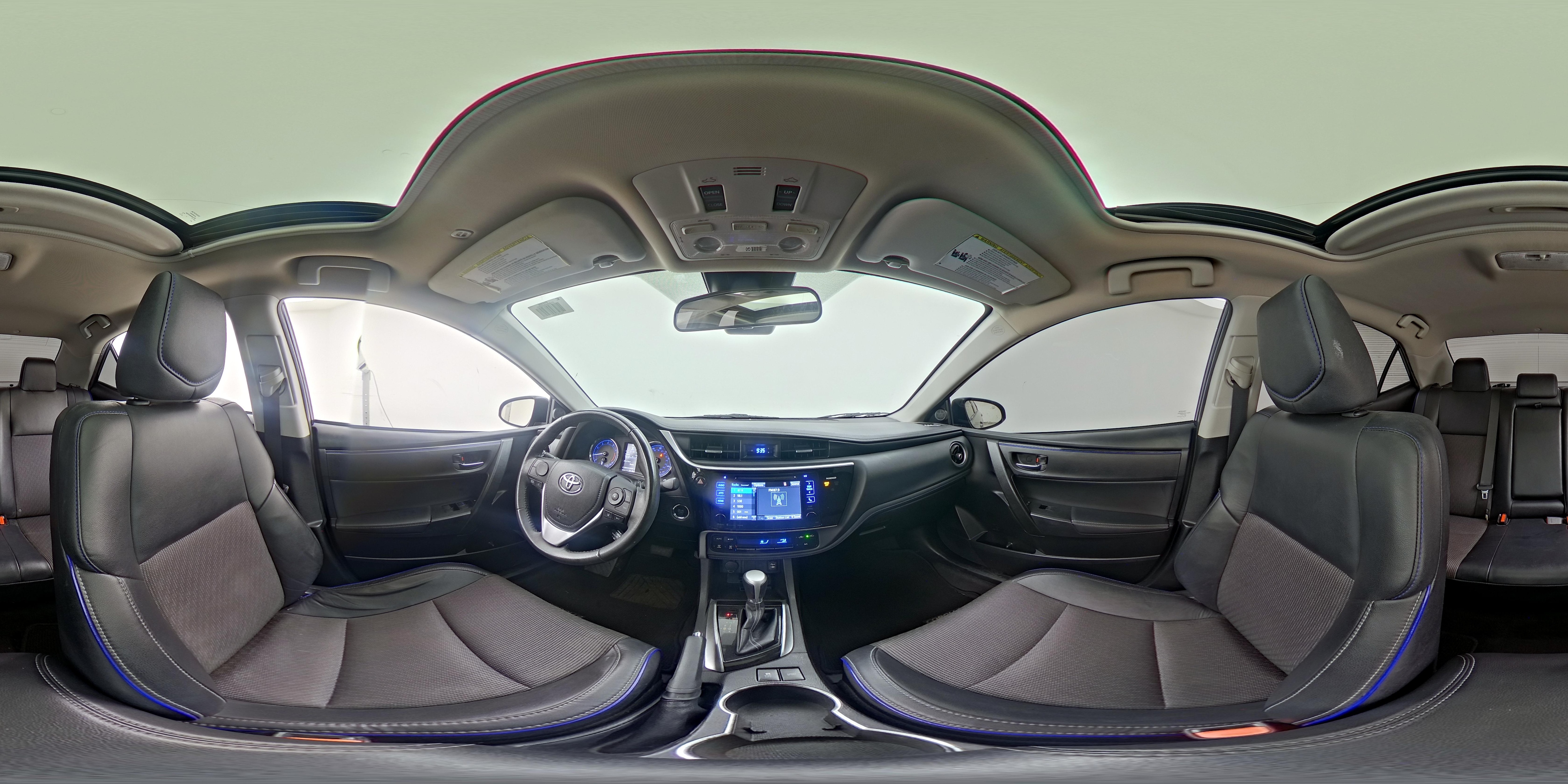 2017 Toyota Corolla SE - Photo 25