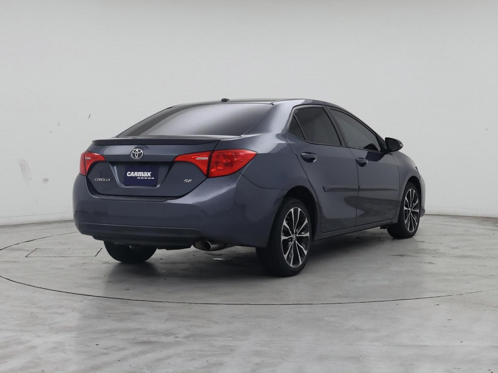 2017 Toyota Corolla SE - Photo 9