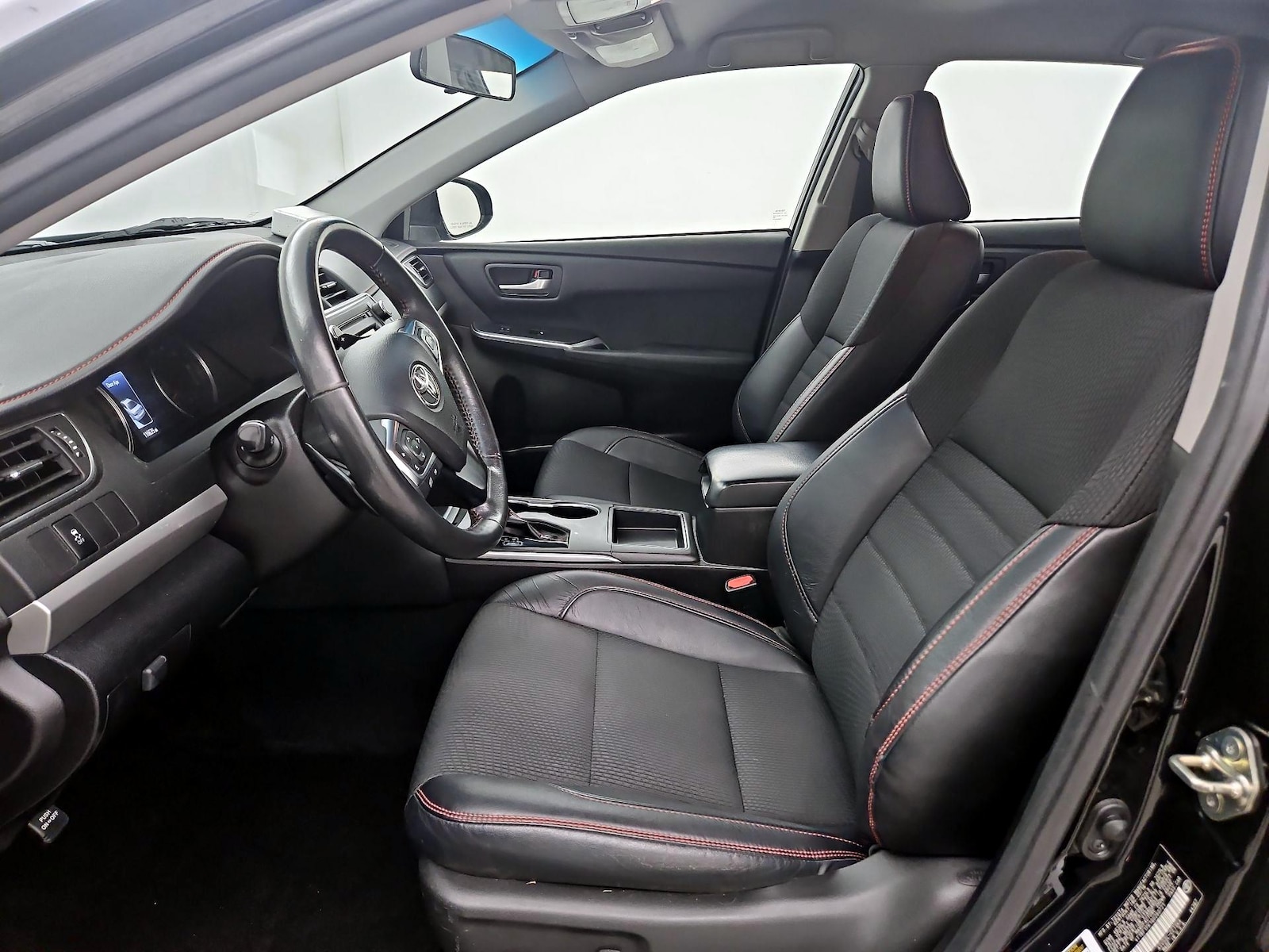 Power Seat(s) & Side Airbags