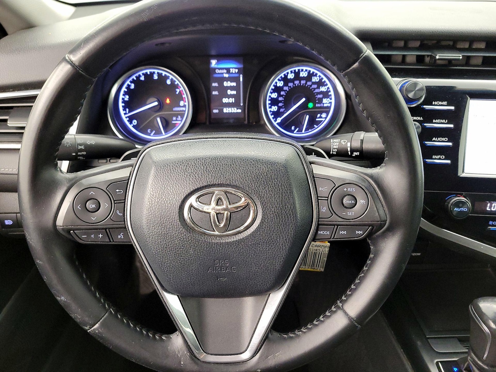 2018 Toyota Camry SE - Photo 11
