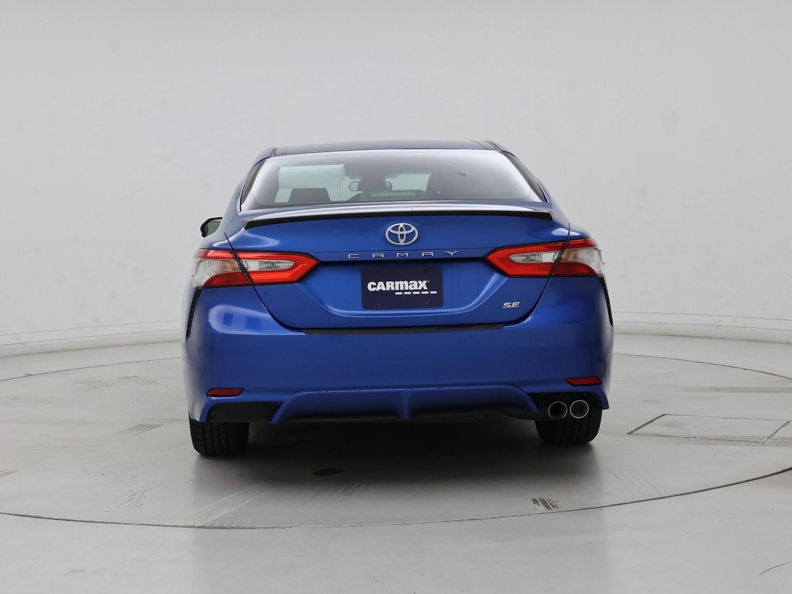 2018 Toyota Camry SE - Photo 7