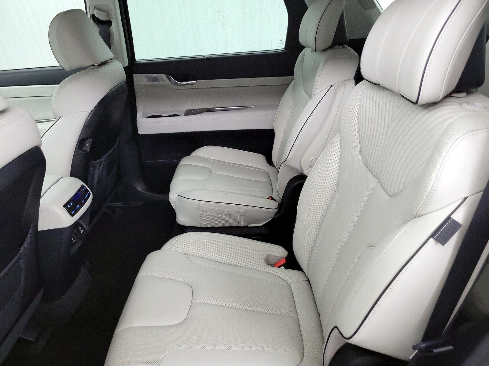 Rear Air Conditioning
