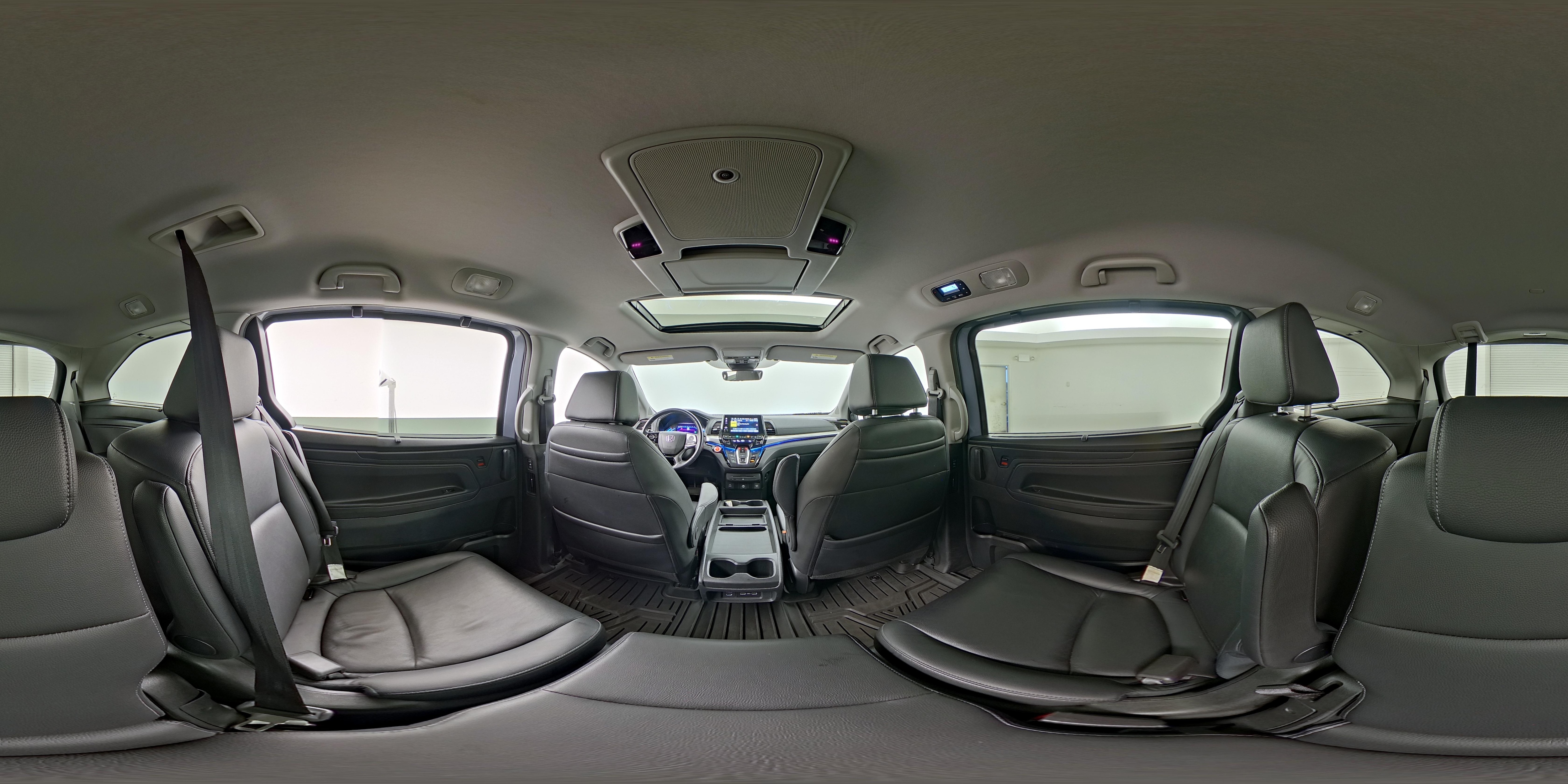 2024 Honda Odyssey Touring - Photo 28