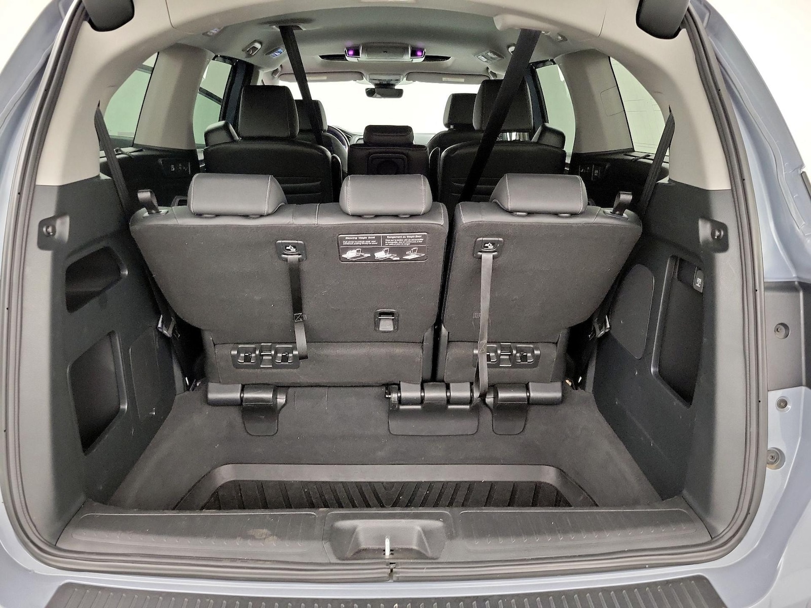 2024 Honda Odyssey Touring - Photo 23