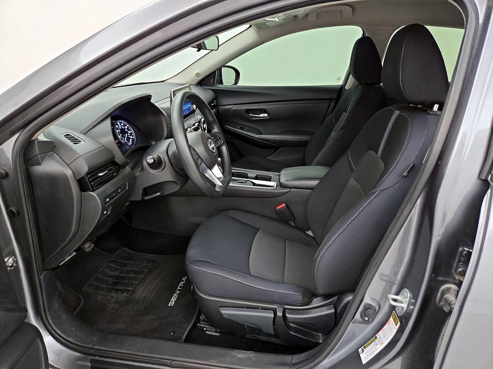 2024 Nissan Sentra SV - Photo 12
