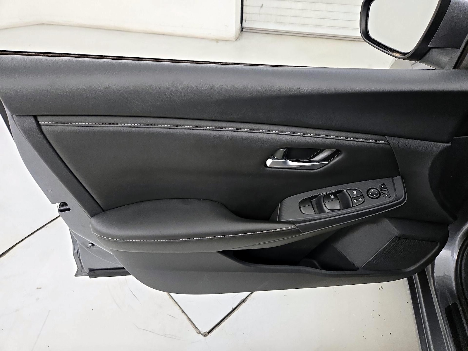 2024 Nissan Sentra SV - Photo 13