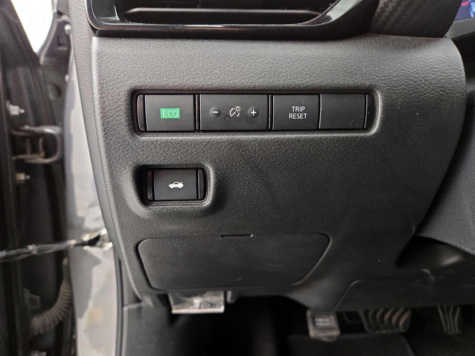 2024 Nissan Sentra SV - Photo 14