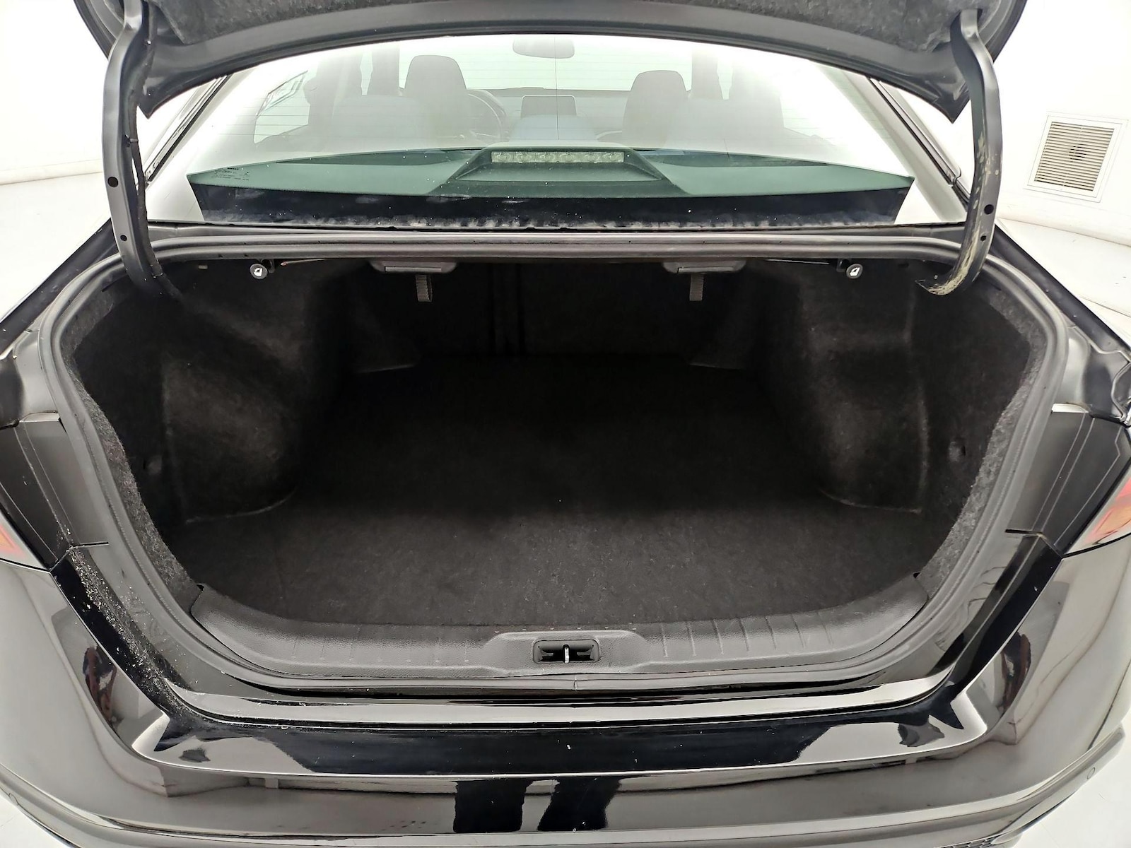 2019 Nissan Altima SV - Photo 22
