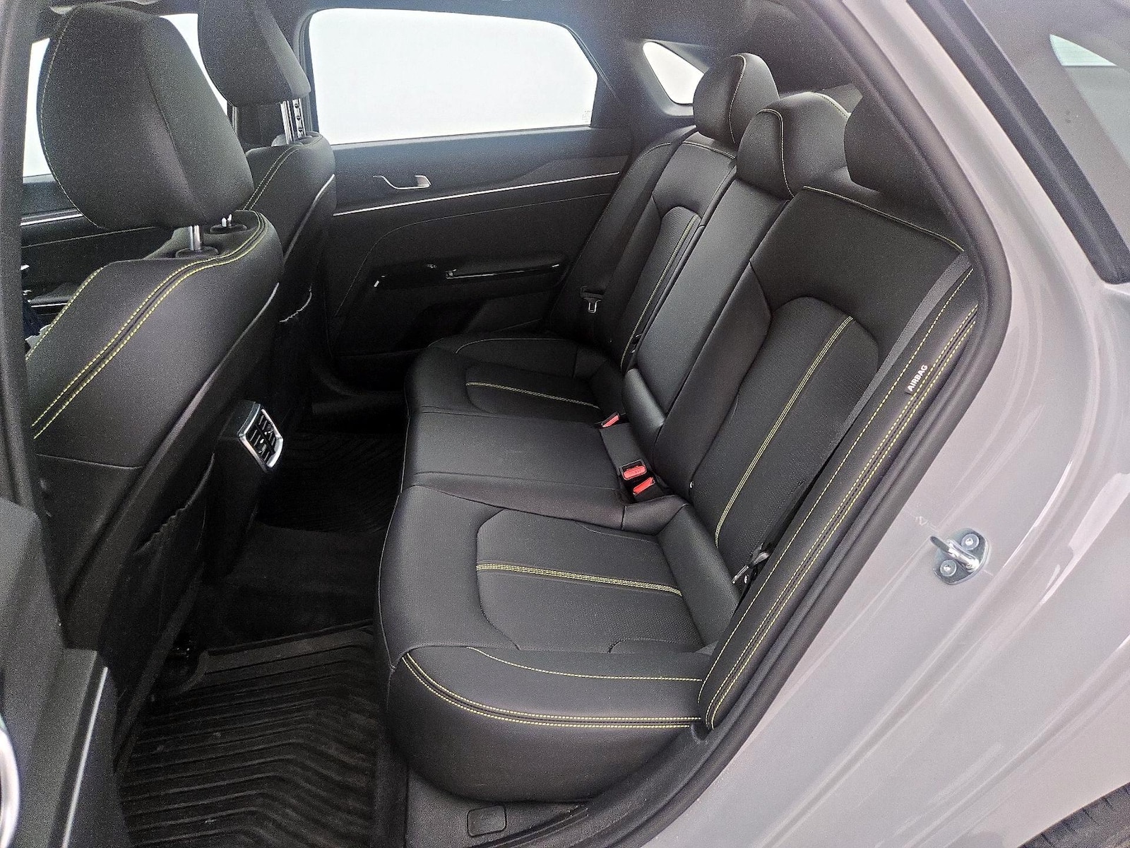 2025 Kia K5 GT - Photo 22