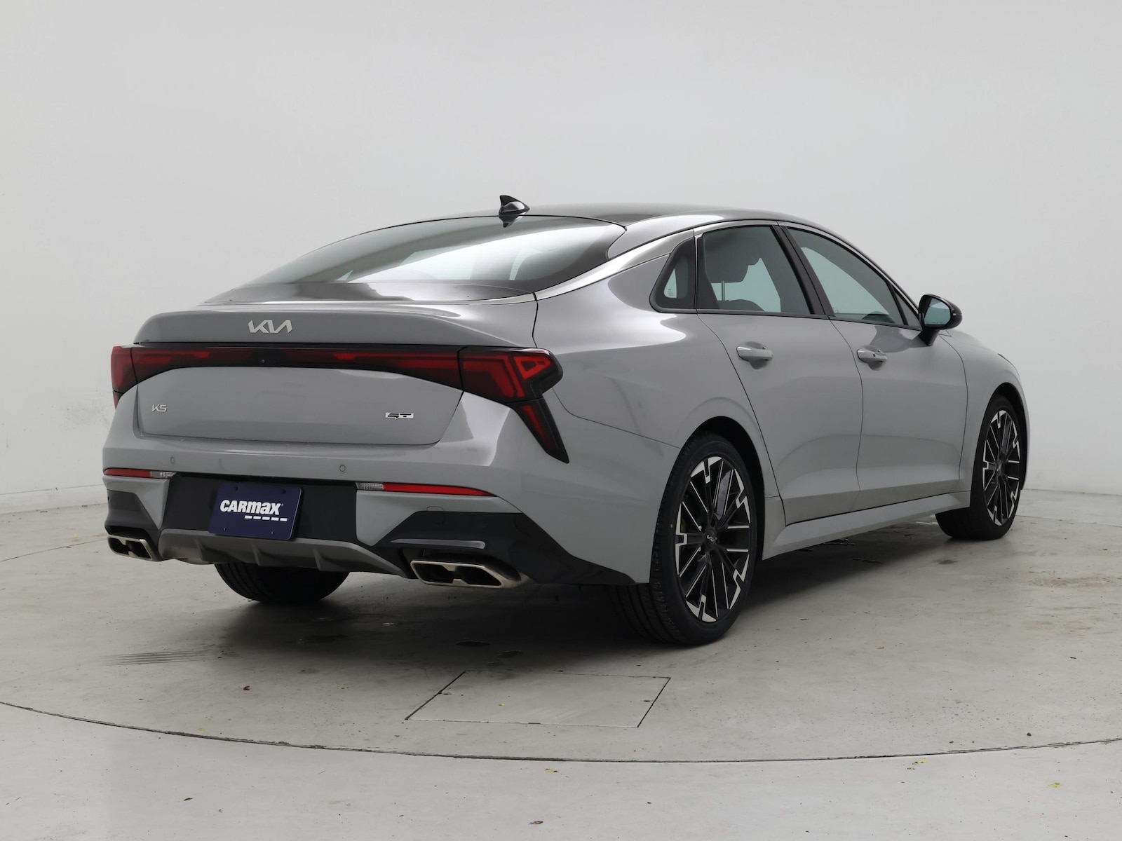 2025 Kia K5 GT - Photo 9