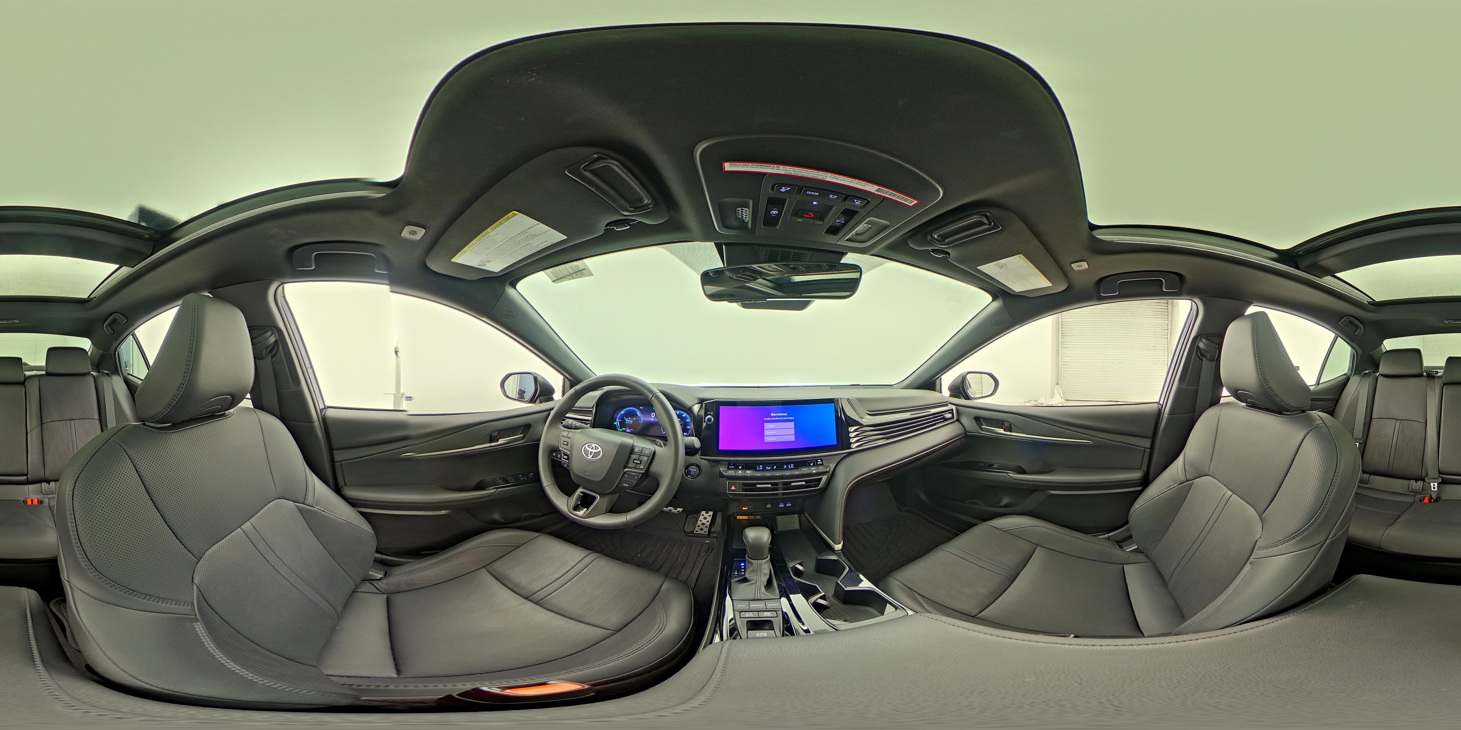 2025 Toyota Camry XSE - Photo 26