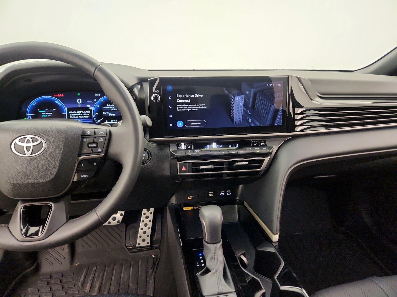 2025 Toyota Camry XSE - Photo 10