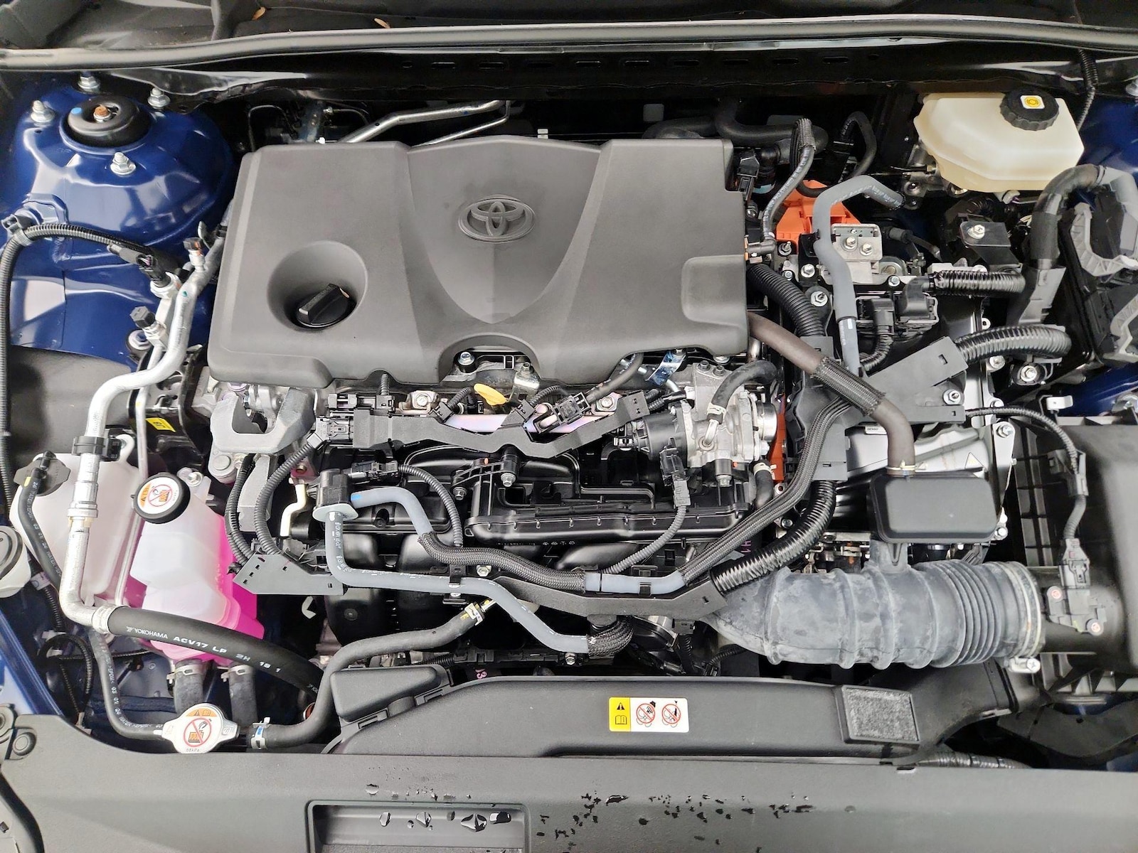 2025 Toyota Camry XSE - Photo 24