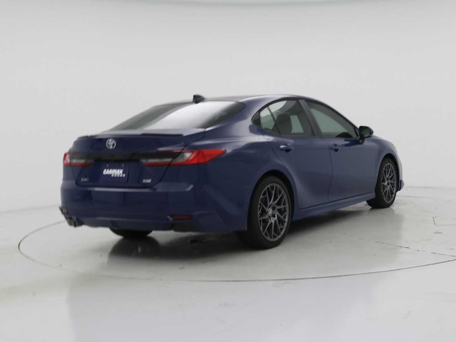 2025 Toyota Camry XSE - Photo 9