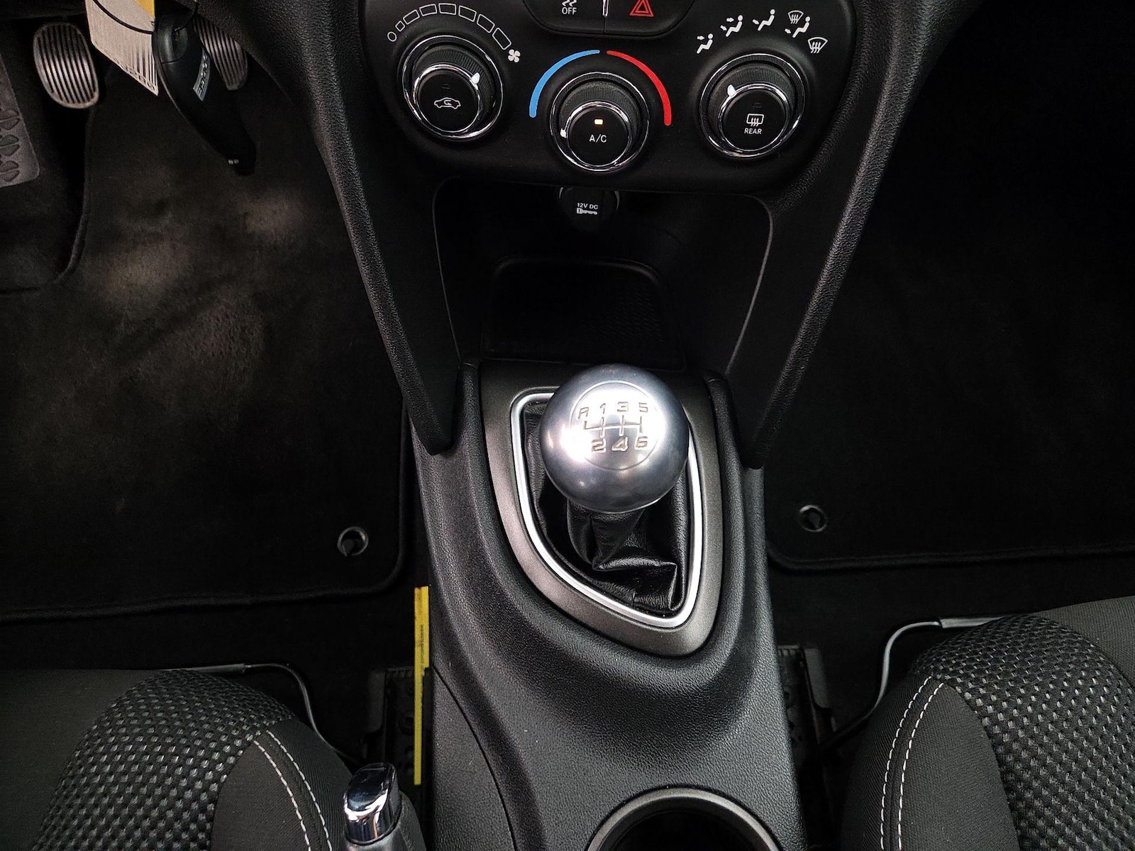 Photo 17