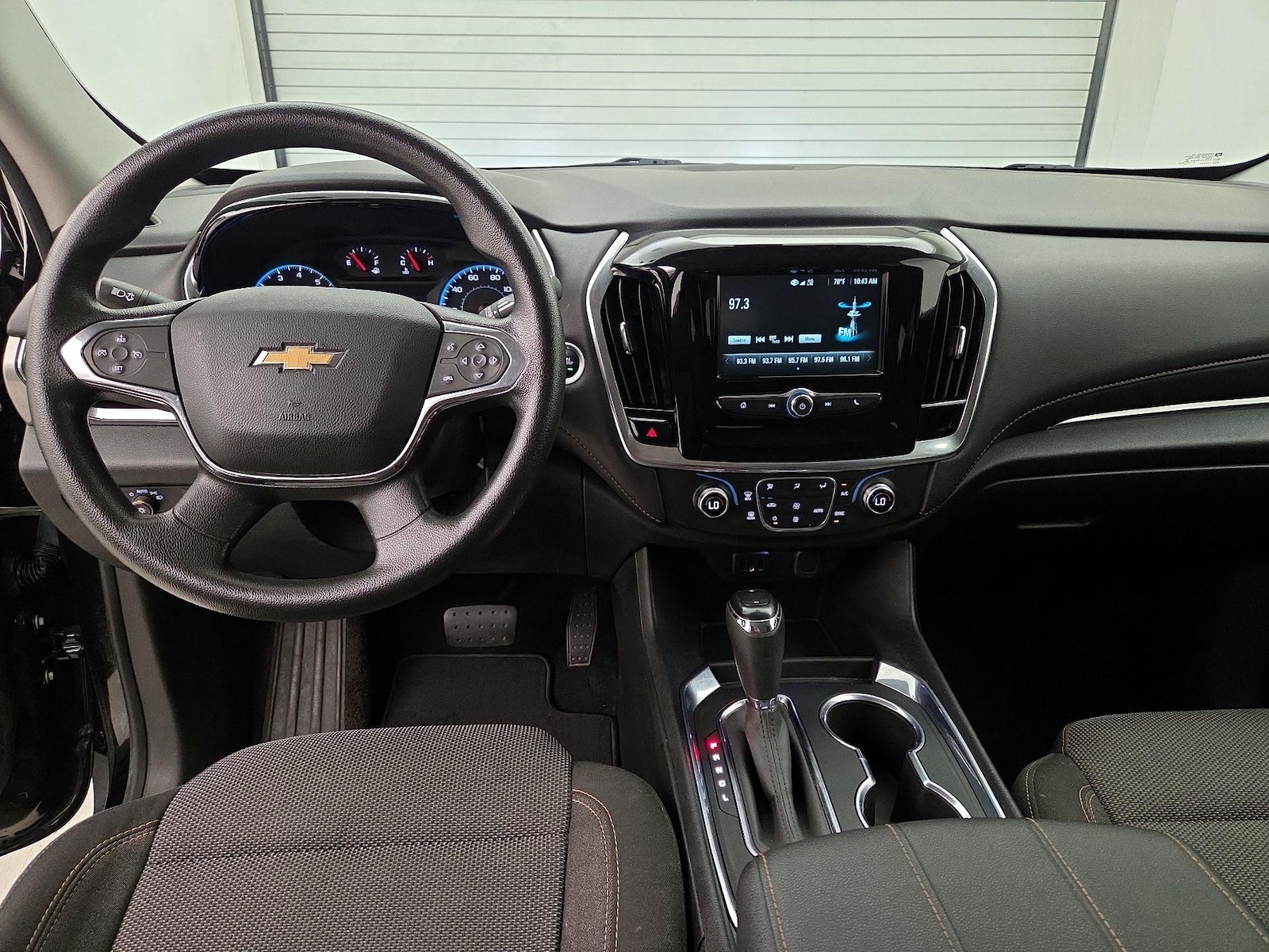 2019 Chevrolet Traverse LS - Photo 10