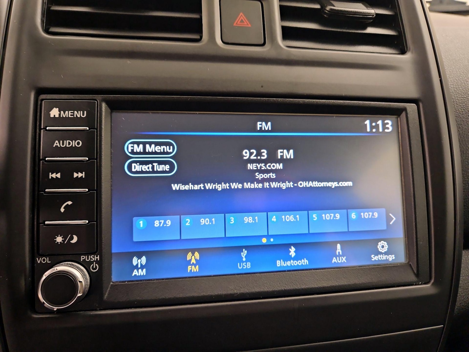 2019 Nissan Versa Sedan S Plus - Photo 16