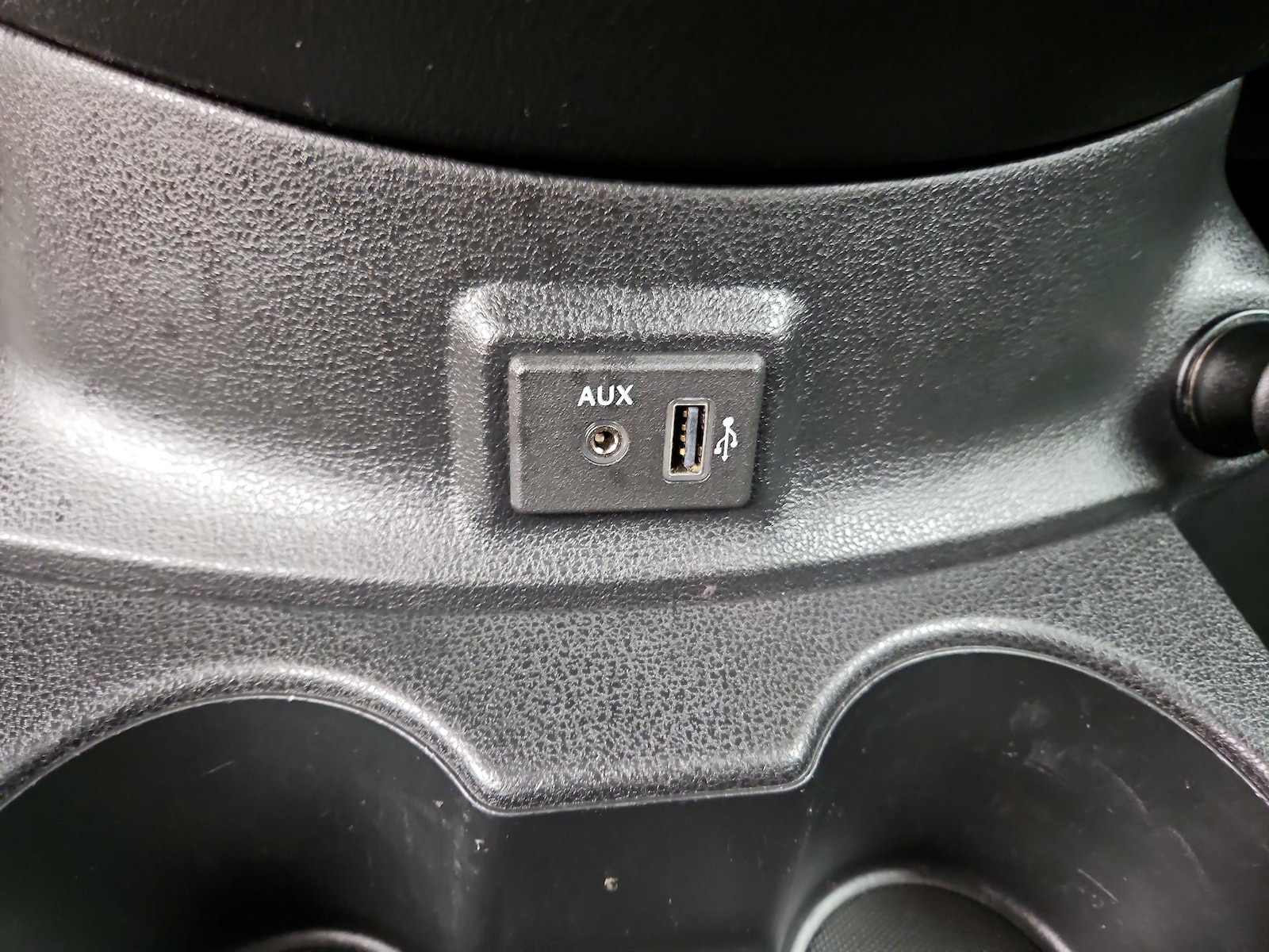 2019 Nissan Versa Sedan S Plus - Photo 19