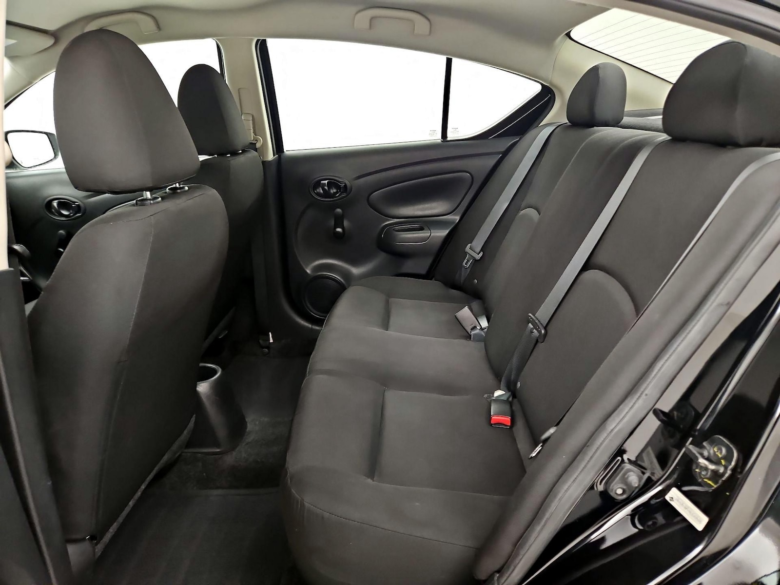 2019 Nissan Versa Sedan S Plus - Photo 20